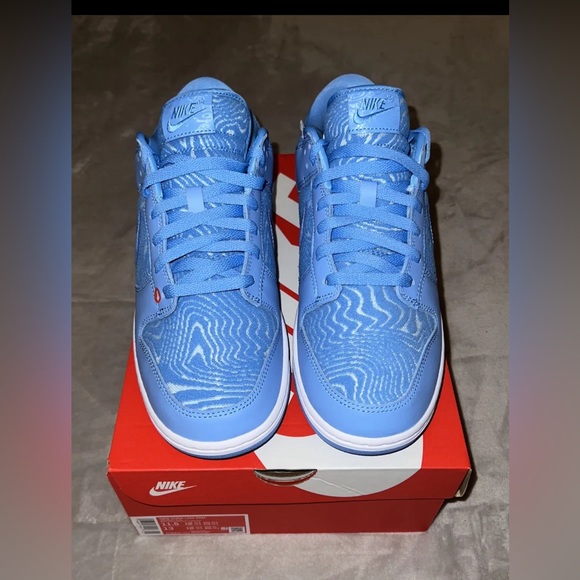 Nike dunk “topography” - Picture 1 of 7